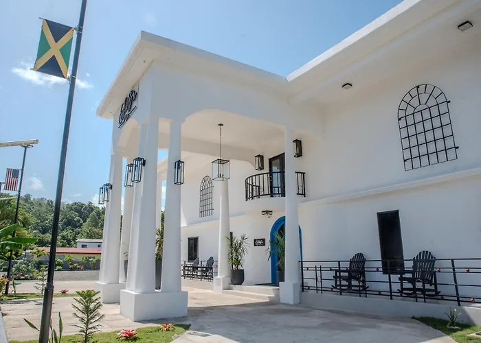 Sky'S Villa Resort